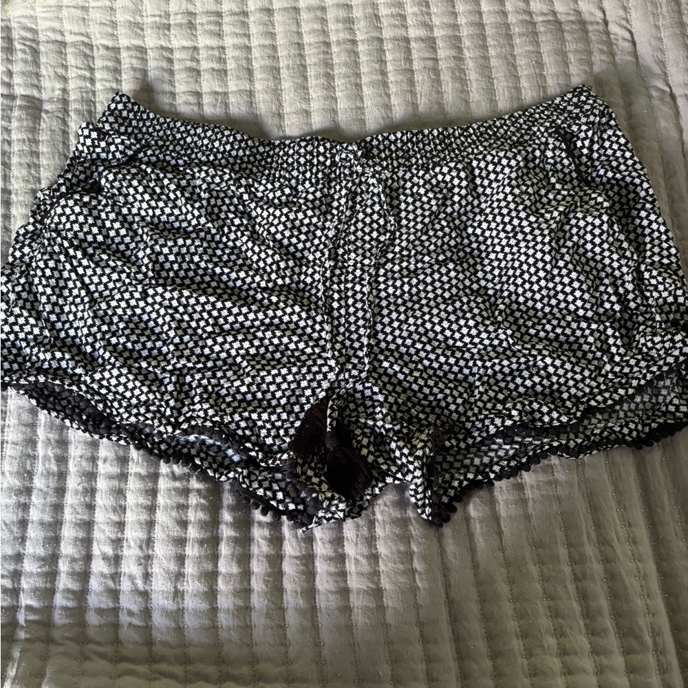 🍒3 for $10 🍒 Tassel Trimmed Print Shorts